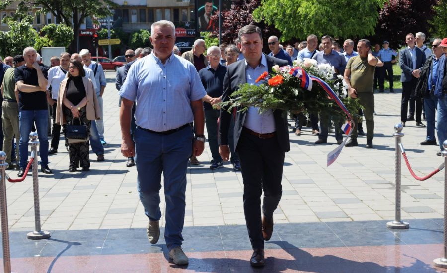 Igpr bBeslic i Zeljko Drljaca na obiljezavanju Dama Garde